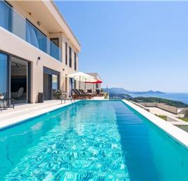 Luxury 4 Bedroom Villa with Infinity Pool, Sauna, Gym, Jacuzzi and Sea Views in Orašac, near Dubrovnik, Sleeps 8